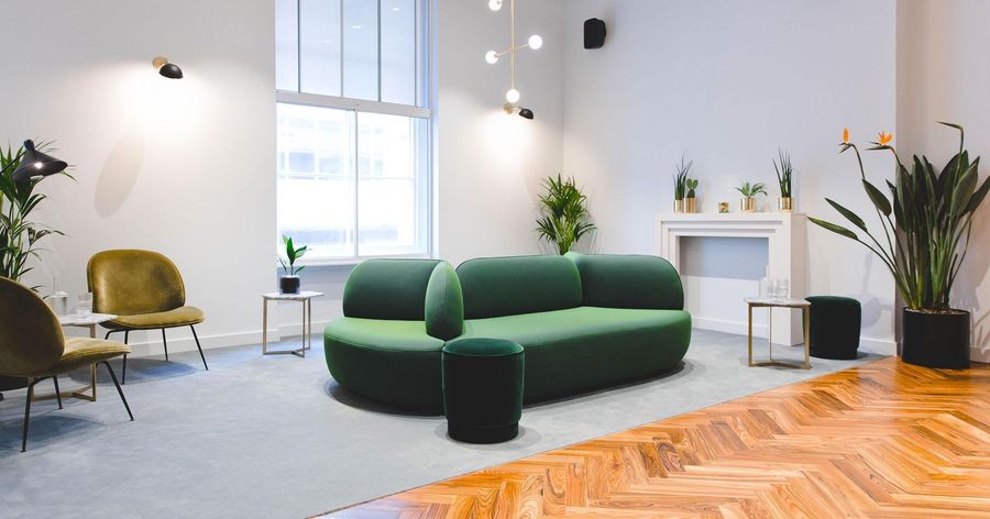 belle-house-lounge-scaled.jpg